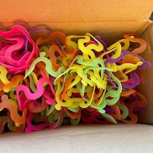 Vo-Toys Cat Crazies 400 Pack Bulk Neon Rollers Wild Kitten Toy Colorful Plastic